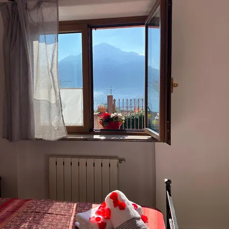 Casetta Al Belvedere - View Apartment Vercana